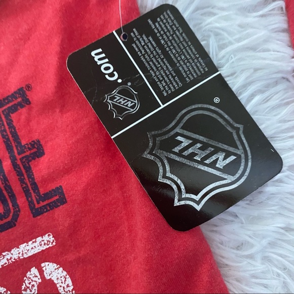 NHL Columbus Blue Jackets Women’s Lace-Up Sweatshirt - Picture 5 of 6